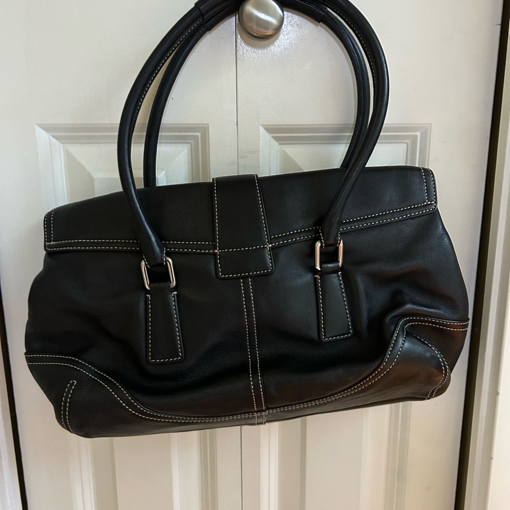 Coach Black Leather Shoulder Bag - Picture 2 of 3